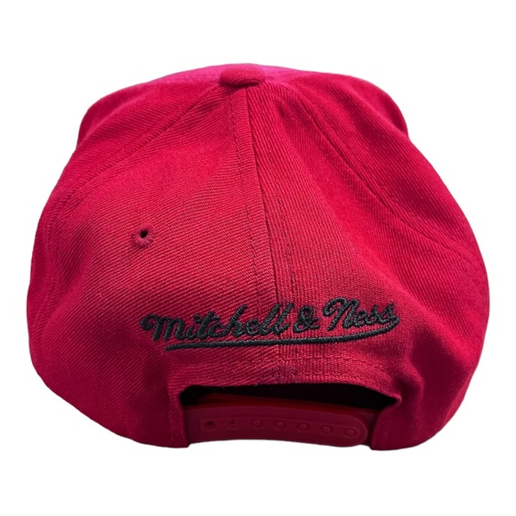 Toronto Red Men's Baseball Cap Snap back - Picture 4 of 8